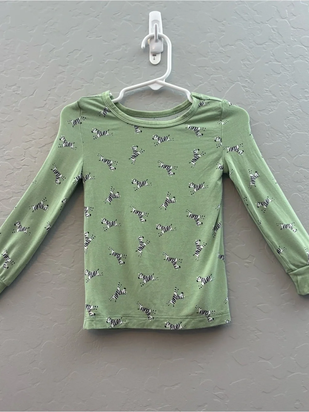 Little Me green zebra print two piece bamboo pajama set size 3t